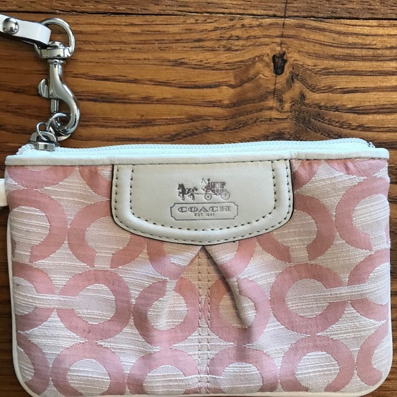 Coach wristlet - Picture 2 of 4